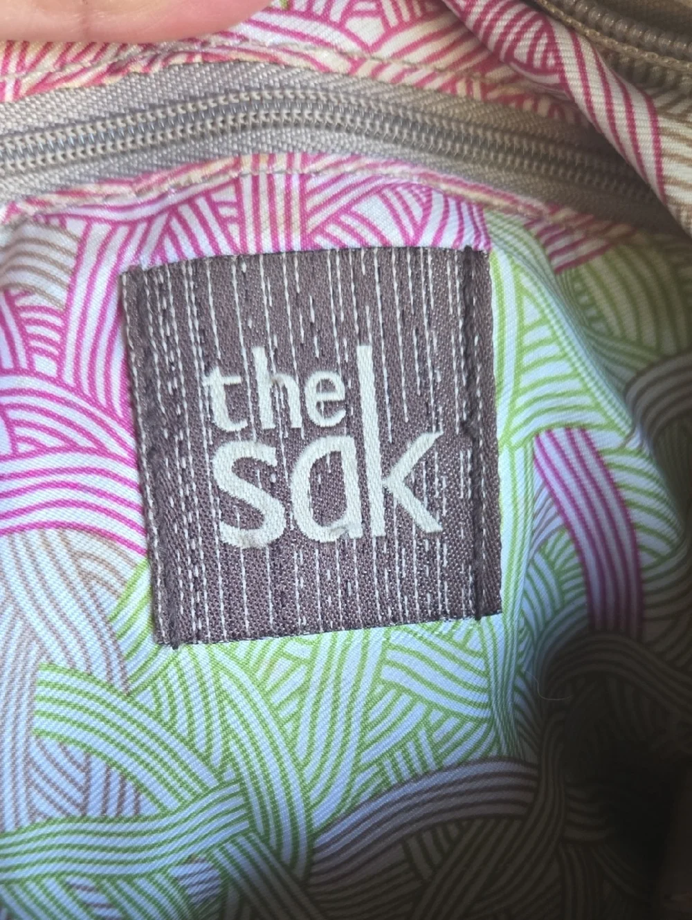 The Sak small neutral